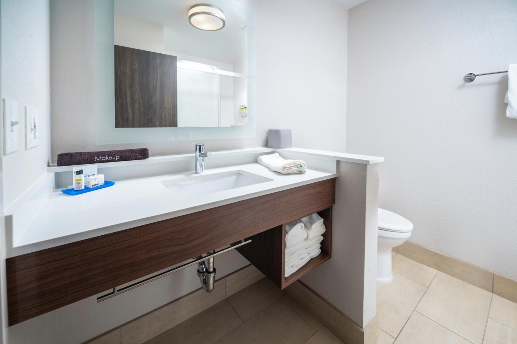 Holiday Inn Express & Suites - Florence - Cincinnati Airport By Ihg Kültér fotó